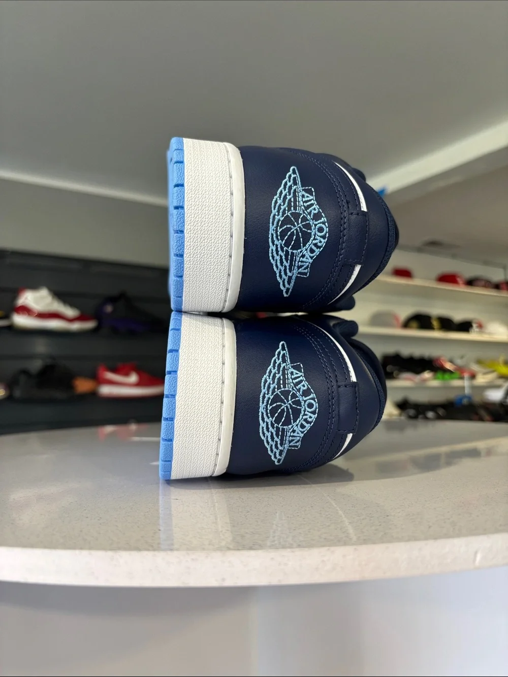 Air Jordan 1 low mens size 13